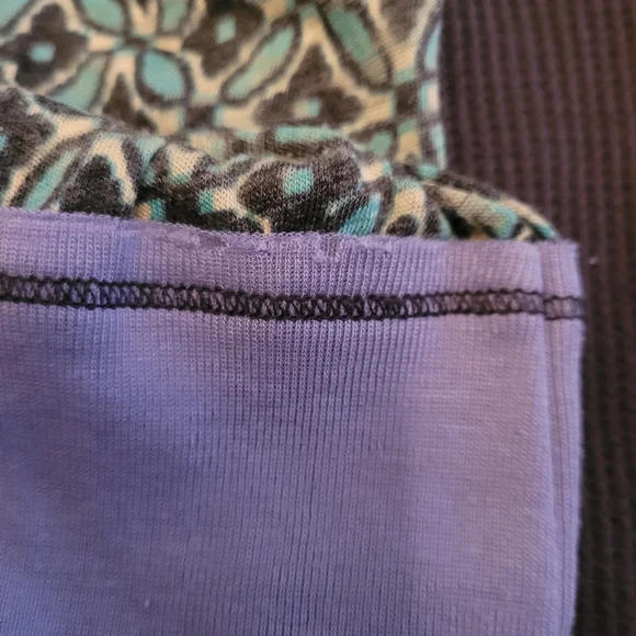 Free People We The Free Long Sleeve Top Wuth Patterned Sleeves L - Picture 5 of 8